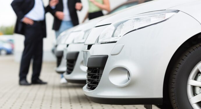 When is the Best Time to Buy a New Car - easifleet